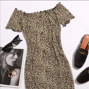 New off shoulder leopard print dress